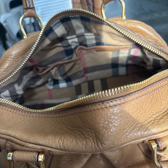 Burberry Vintage Brown Leather Handbag - Picture 16 of 16